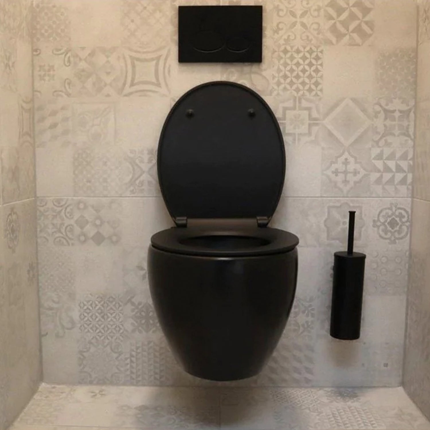 Toiletpot compleet met softclose zitting – Mat Zwart